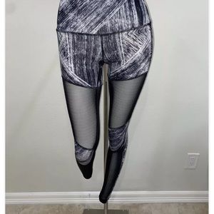 Lululemon Mesh Leggings Size 4